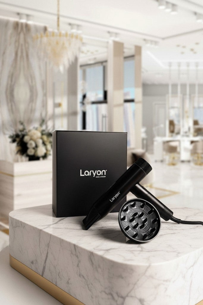 Asciugacapelli Laryon – Unico, leggero e sempre con te